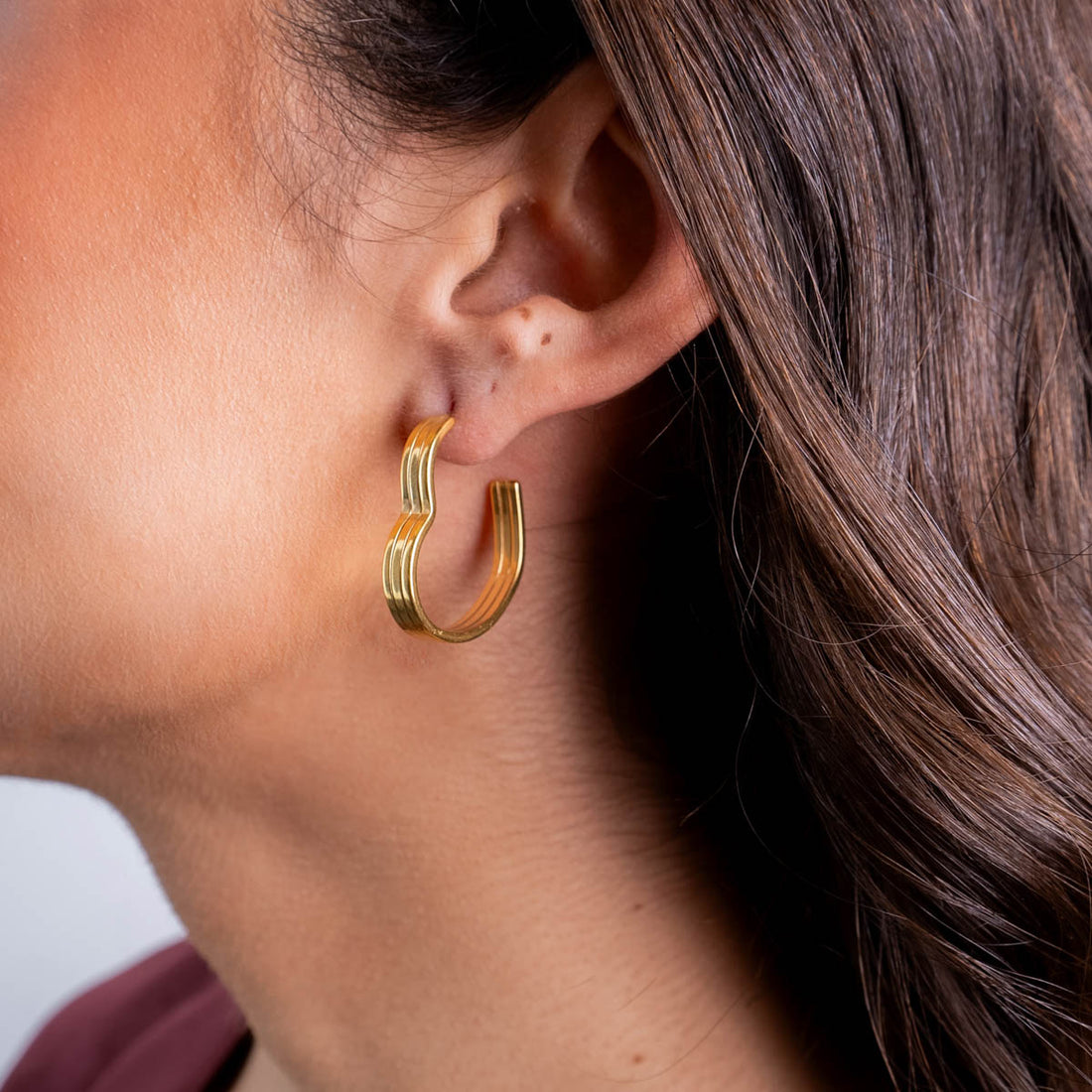 Aros Essentials corazón triple Dorado Anartxy