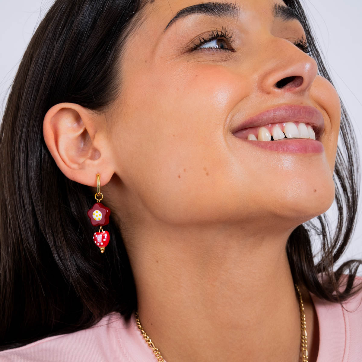 Aros Trencadis colgante flor y corazón Dorado Anartxy