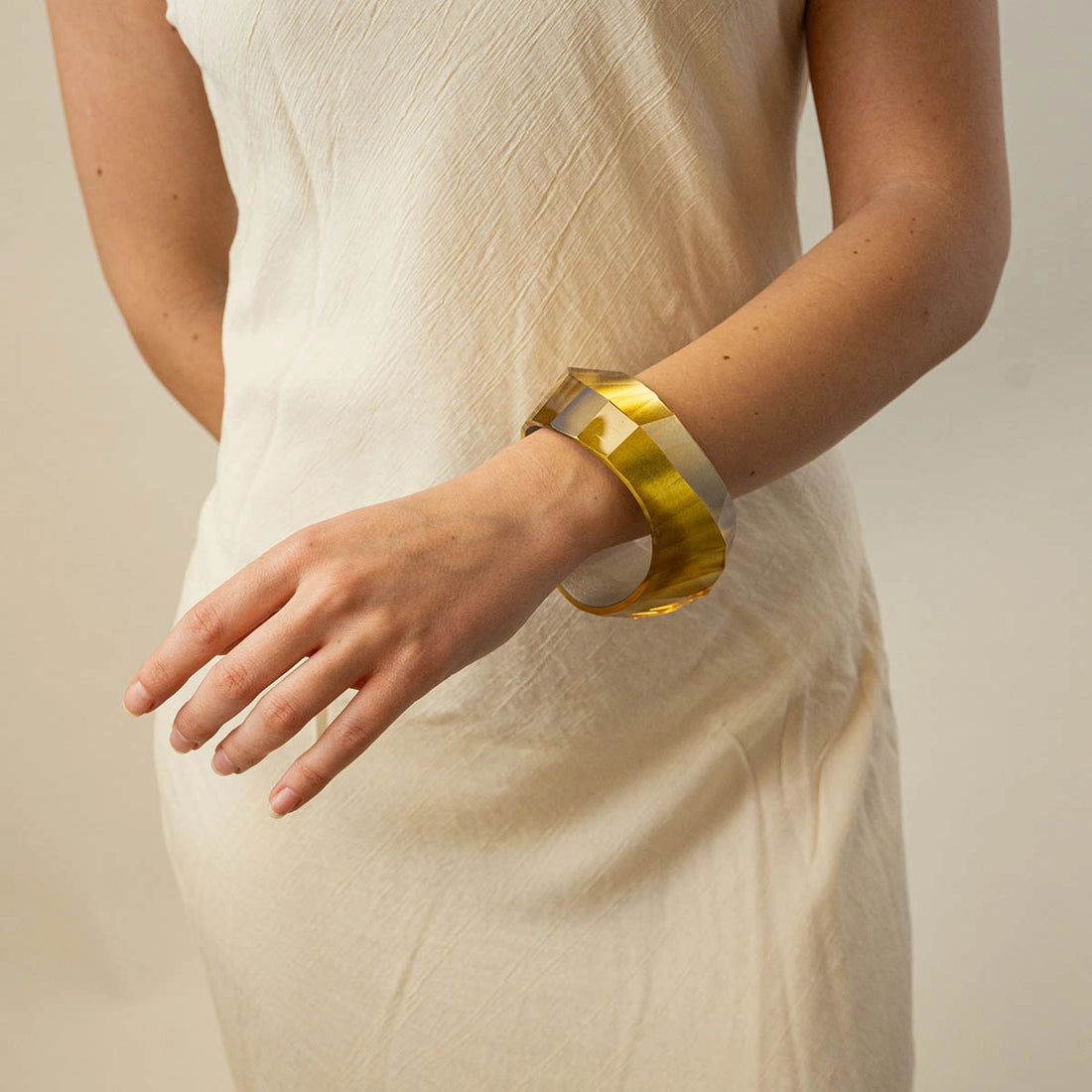 Pulsera Thalia Kira Dorado Anartxy