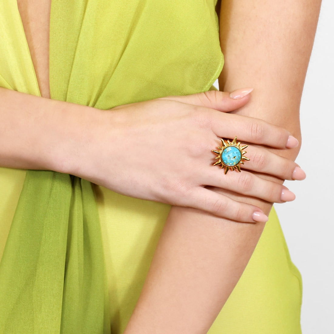 Anillo Aqua Elara Dorado Anartxy