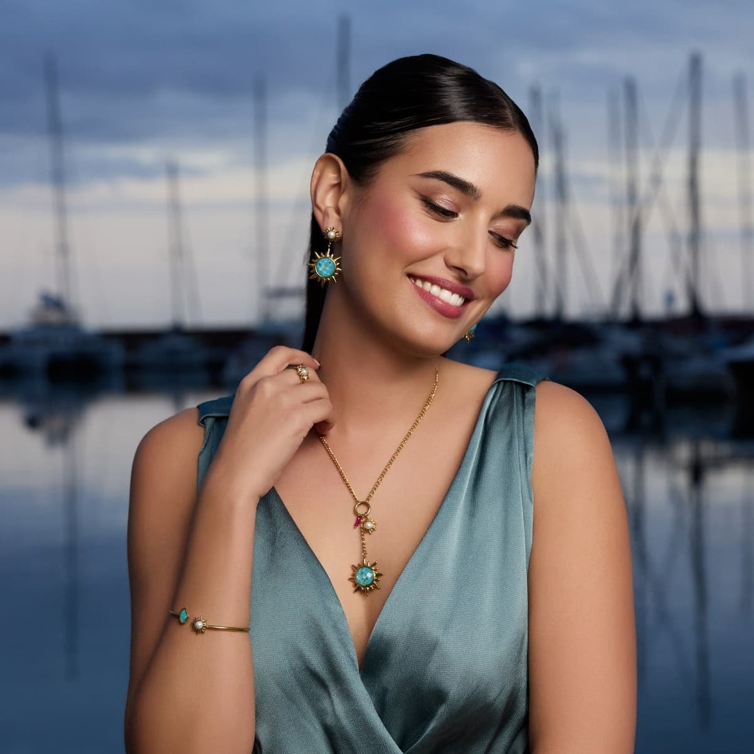 Collar Aqua Elara Dorado Anartxy