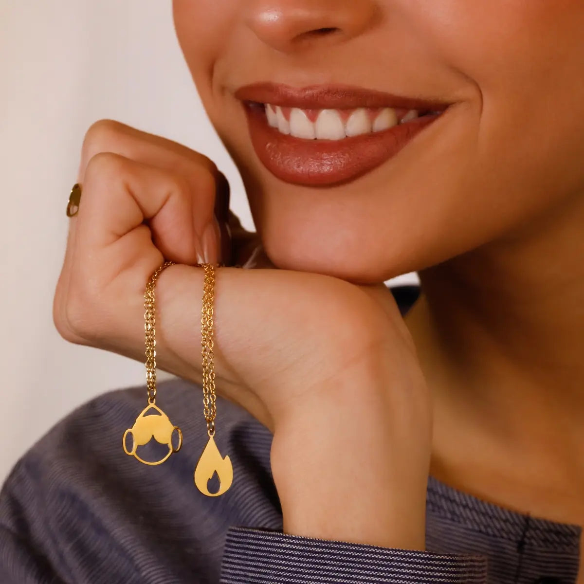 Collar Fallas Flama Dorado Anartxy